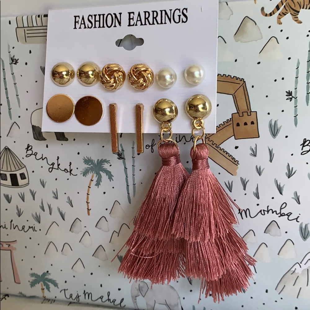 3/$25 🔮Set of 6 earrings🔮